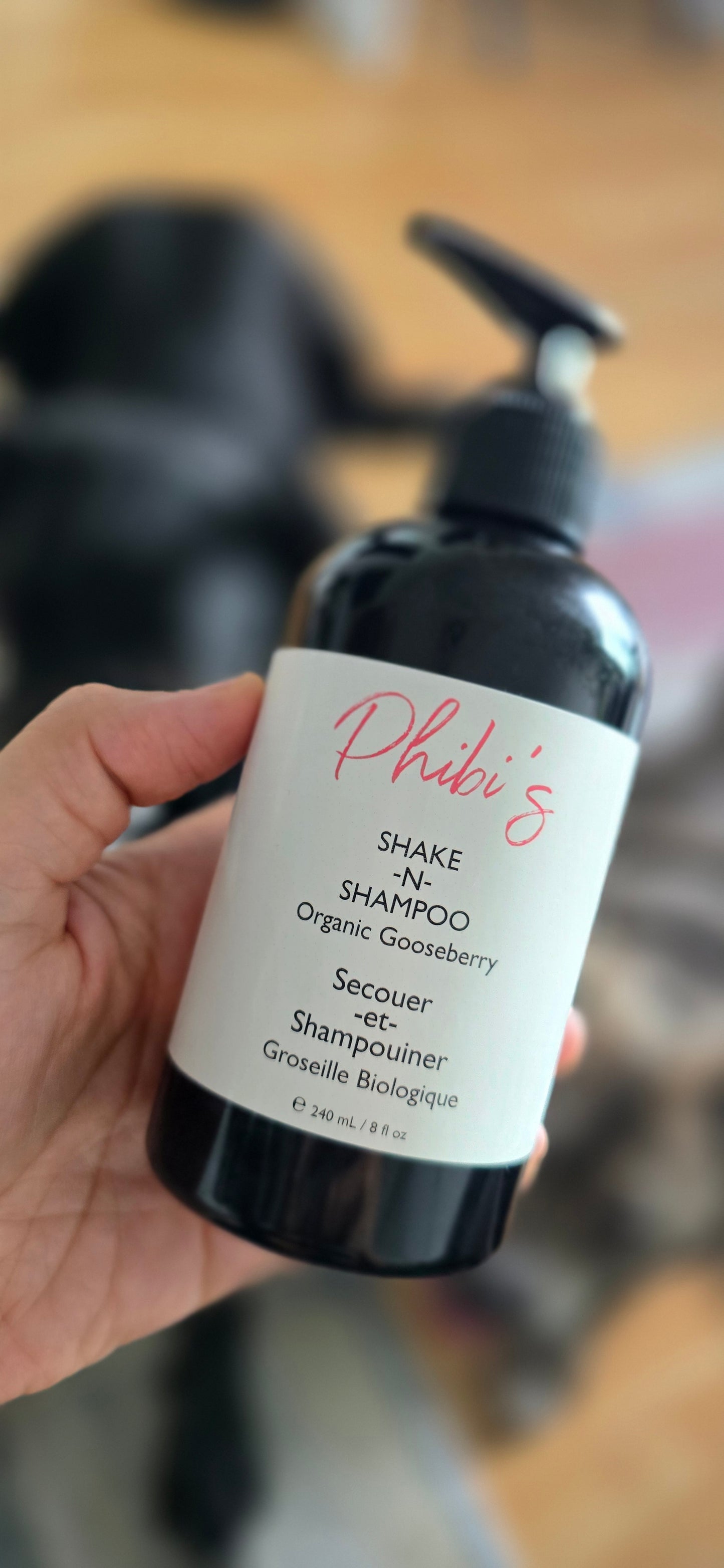 Shake-N-Shampoo